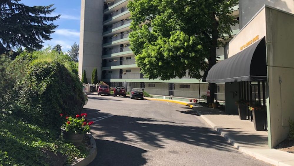 West 700 Seventh Condominiums